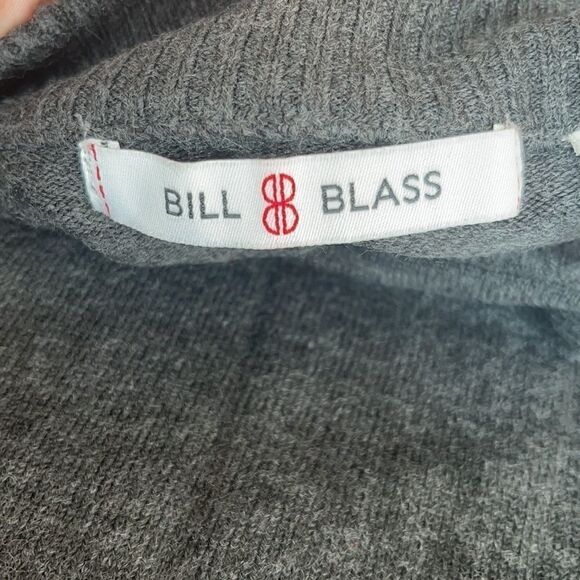 NWT Bill Blass Women’s Sweater Size M - Picture 5 of 6